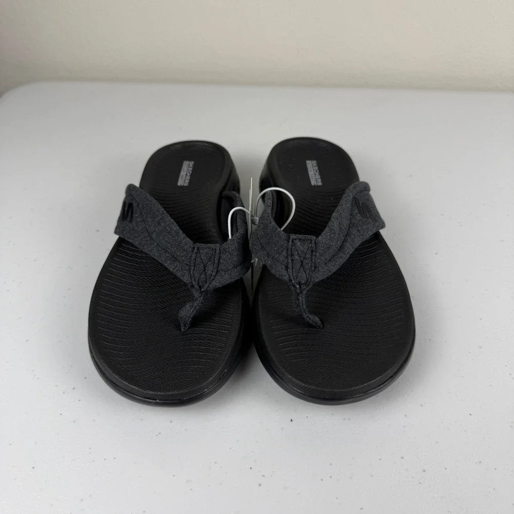 Skechers Womens 7 On-The-Go 600 Flip Flop Black Grey Goga Mat Comfort Sandal